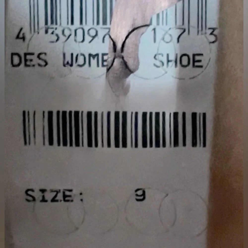 New Paul Green Sloane Leather Heel Ankle Boots